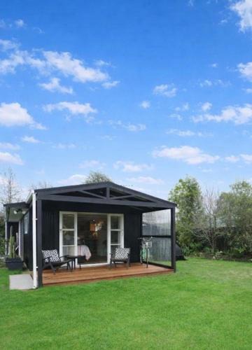 Pirongia House | Mangapiko Cabin