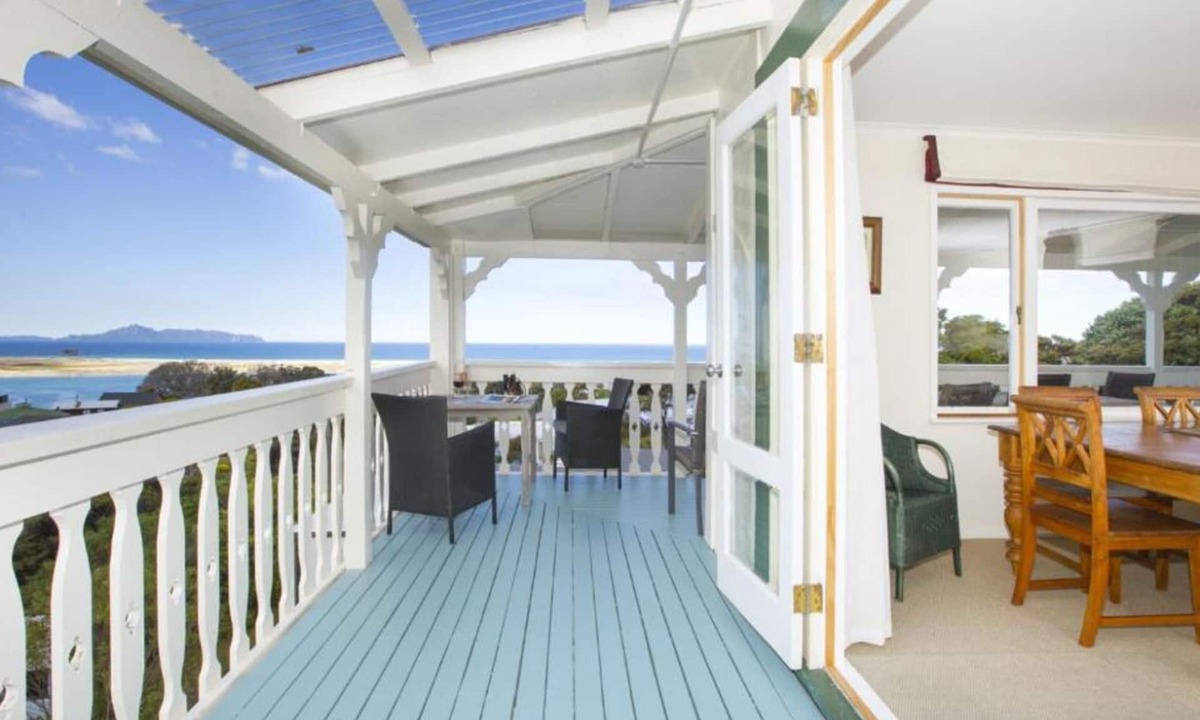 Mangawhai Heads House | Mangawhai Lodge