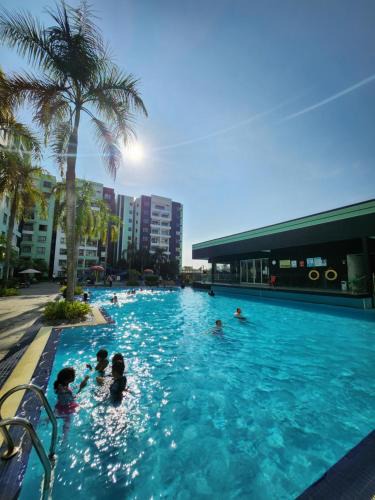 Kampung Kuala Pari Apartment | Manhattan Condominium Ipoh