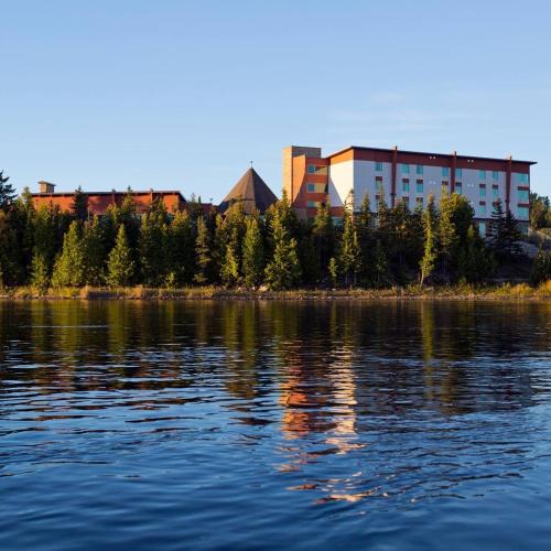Manitoulin District Hotel | Manitoulin Hotel & Conference Centre
