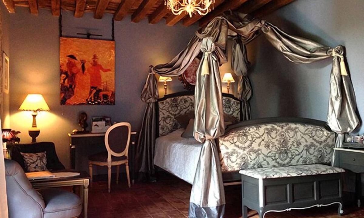 Saint-Germain-de-Livet Bed & Breakfast | Manoir de Livet, un Moment à Deux Hors du Temps