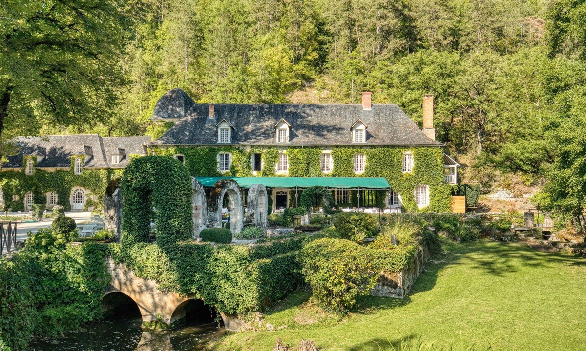 Coly Hotel | Manoir d'Hautegente