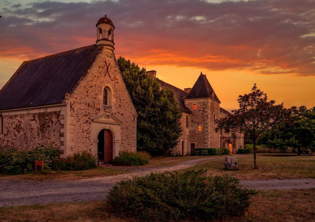 Blaison-Saint-Sulpice Bed & Breakfast | Manoir de Jouralem