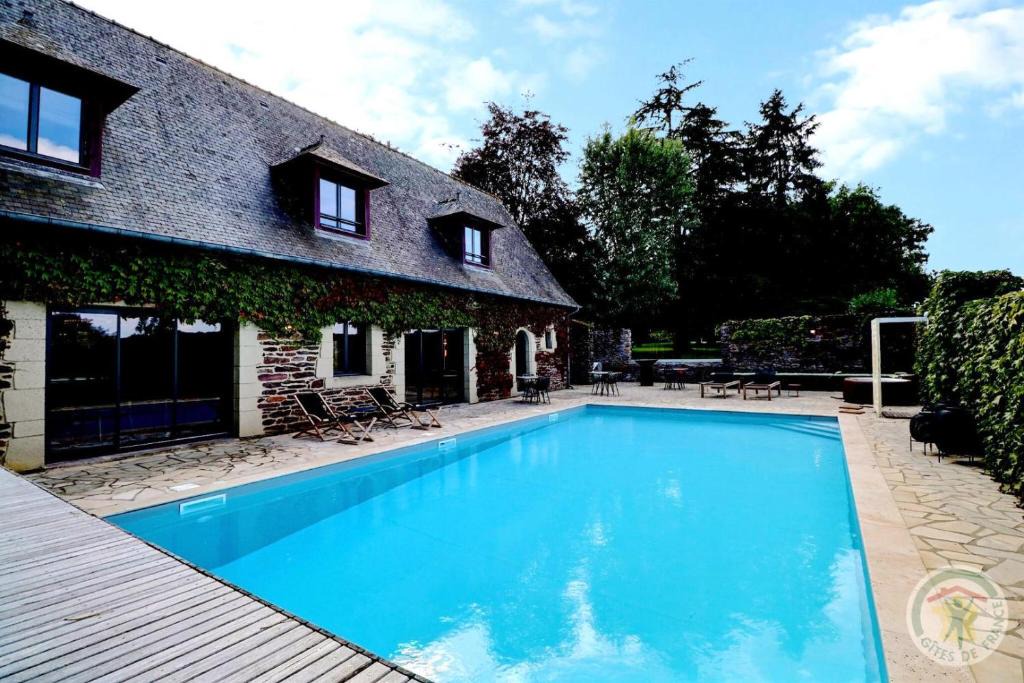 Bruz Bed & Breakfast | Manoir de la droulinais