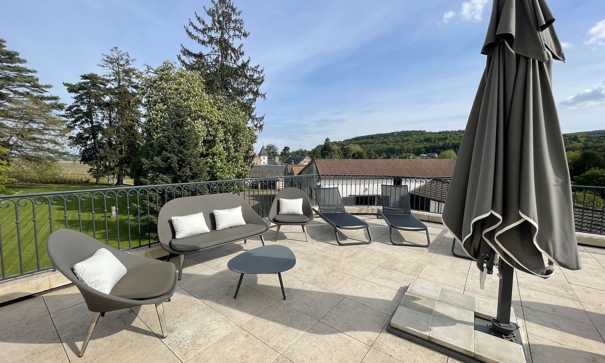 Savigny-les-Beaune Bed & Breakfast | Manoir de Villamont