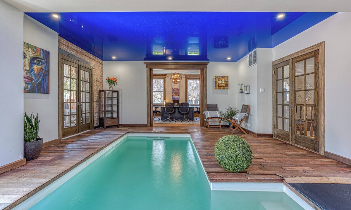 Montcalm House | Manoir des Braves