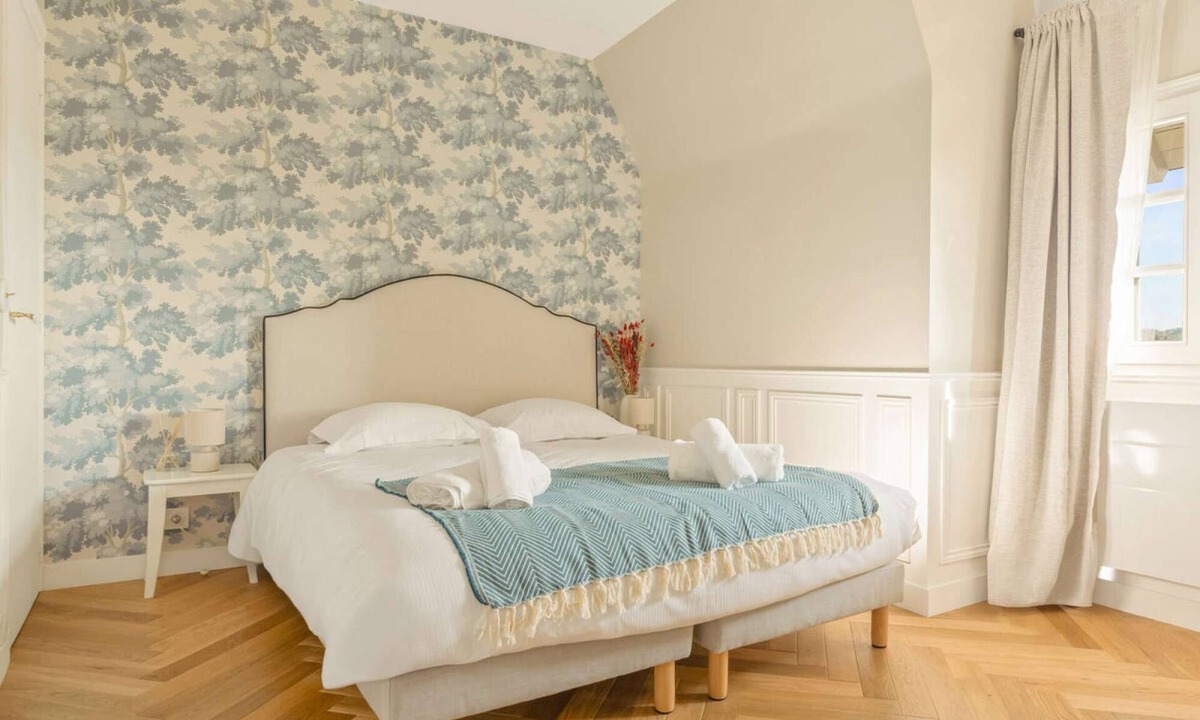 Touques Apartment | Manoir du Vert Galant Large studio fully furnished CC Deauville