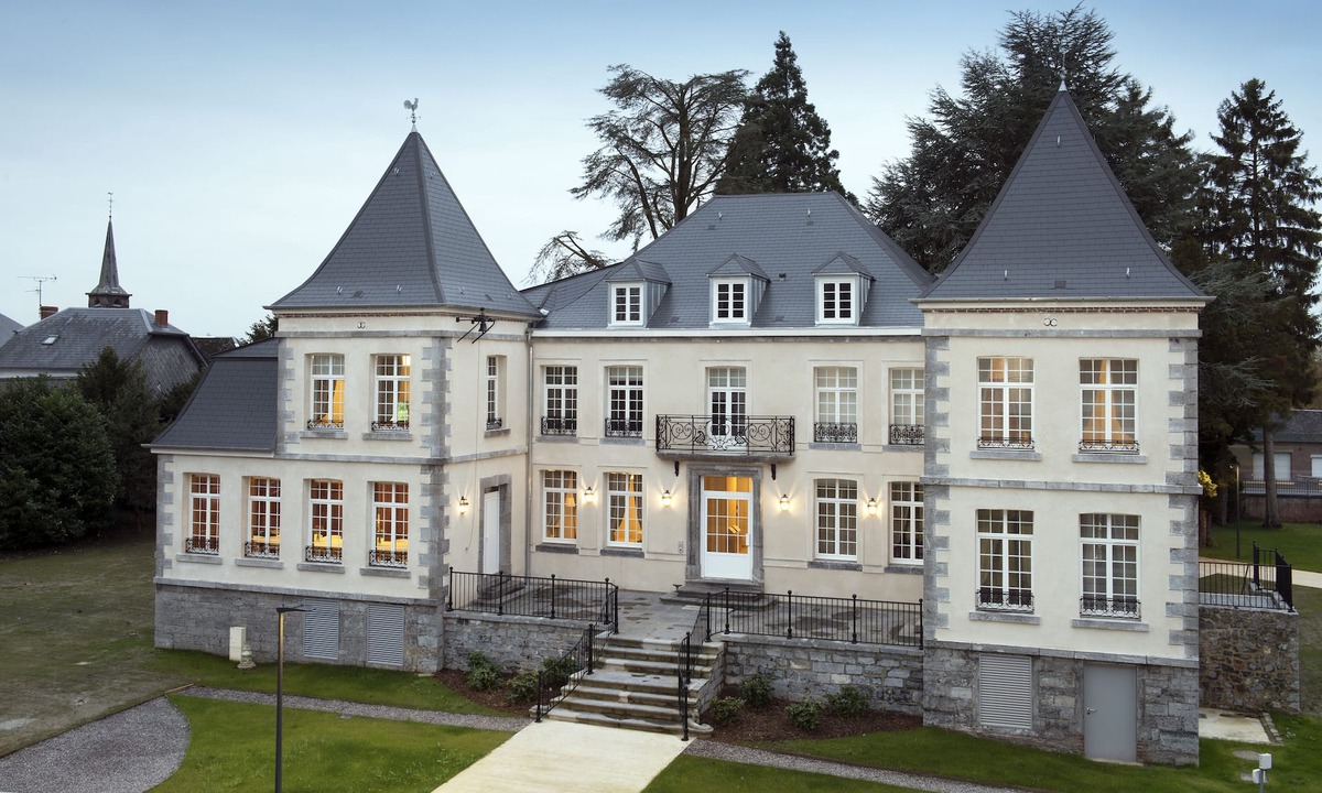 Maubeuge House | Manoir Le Carillon dOr