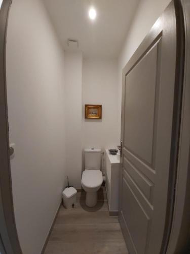 Noyon Apartment | Manoir Saint-Eloi
