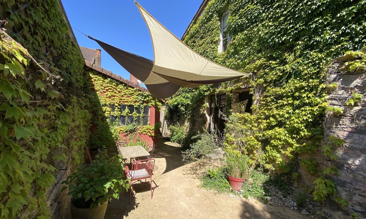 Cuisery House | Manor Bressan family