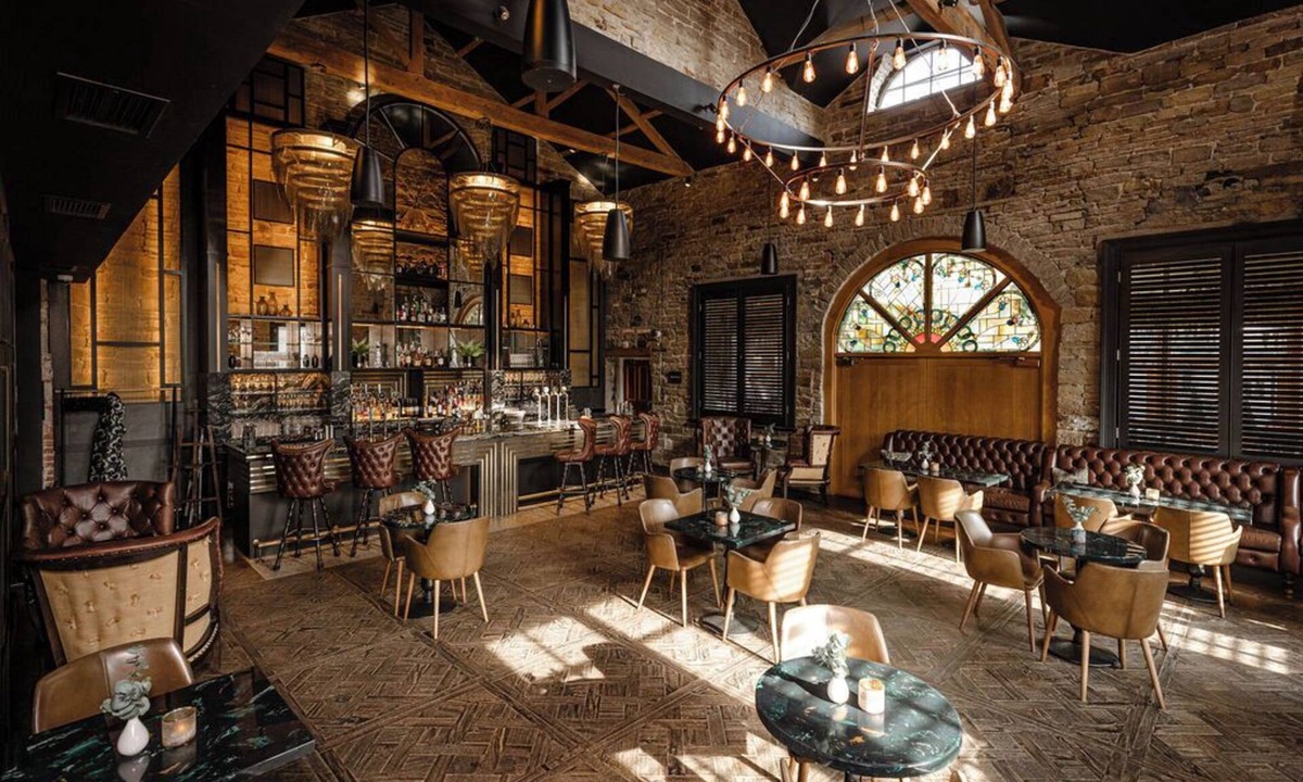 Ainley Top Hotel | Manor House Lindley