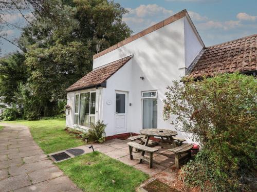 St. Ann's Chapel House | Manorcombe 1