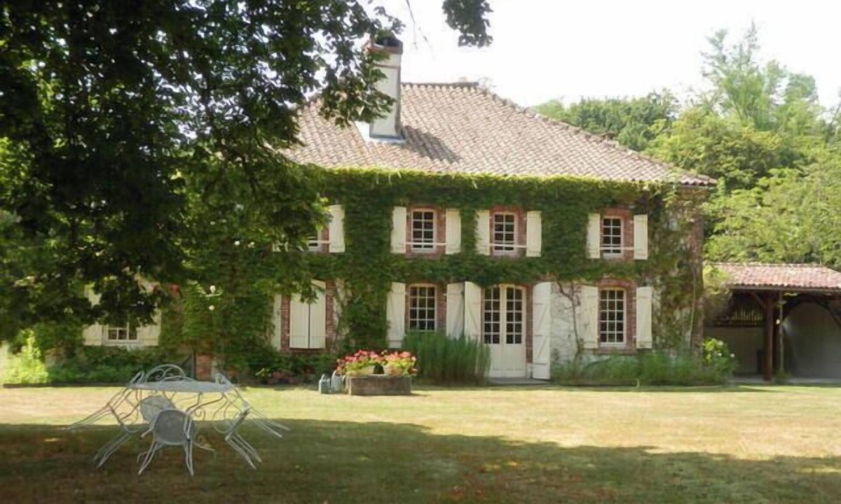 Sabres House | Mansion, 240 m2, 6 bedrooms, 14 people., Private pool on 2 acres