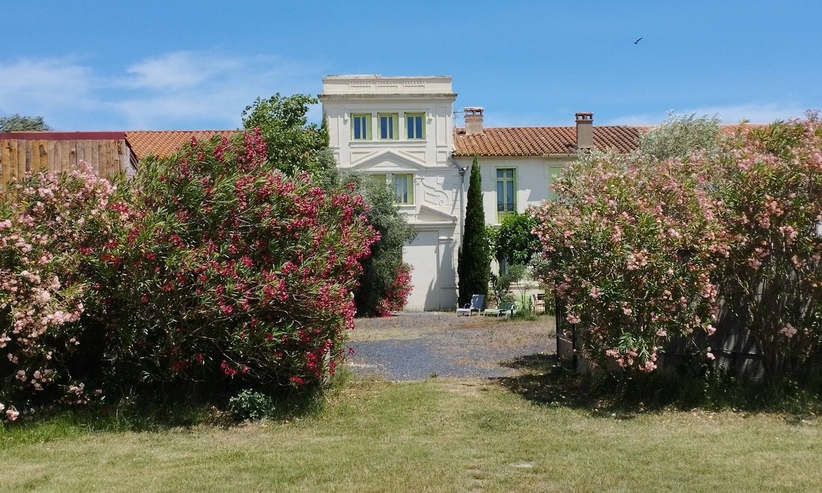Sainte-Marie-la-Mer House | Mansion and park 3km from the beach of Ste Marie la mer (66)