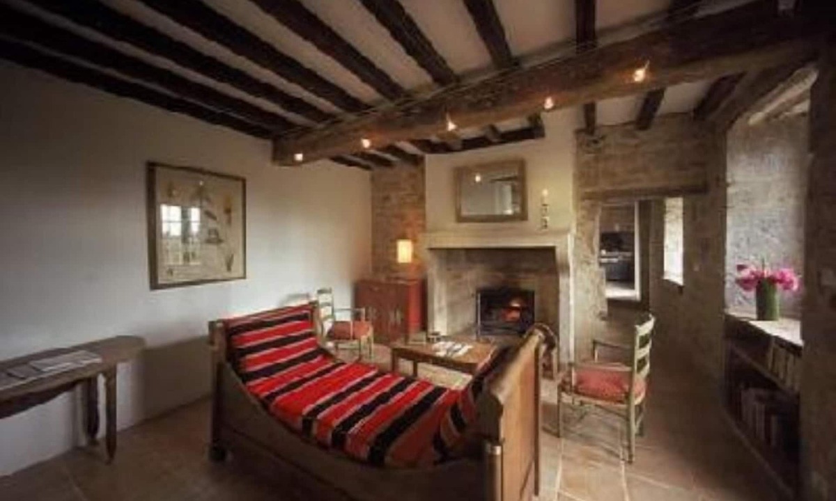 Brianny House | Mansion - Brianny