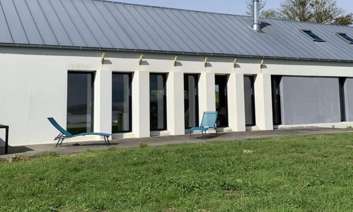 Lannilis Villa | Mansion Haven in Lannilis