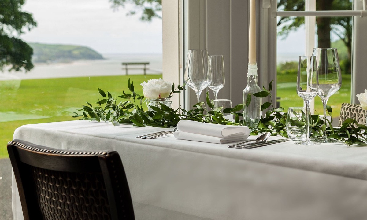 Llanybri House | Mansion House Llansteffan