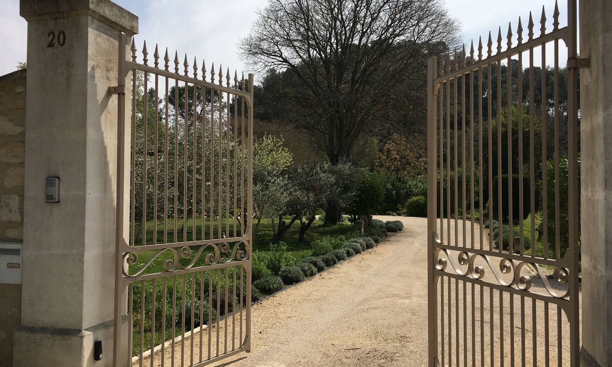 Saint-Etienne-du-Gres House | mansion - SAINT ETIENNE DU GRES