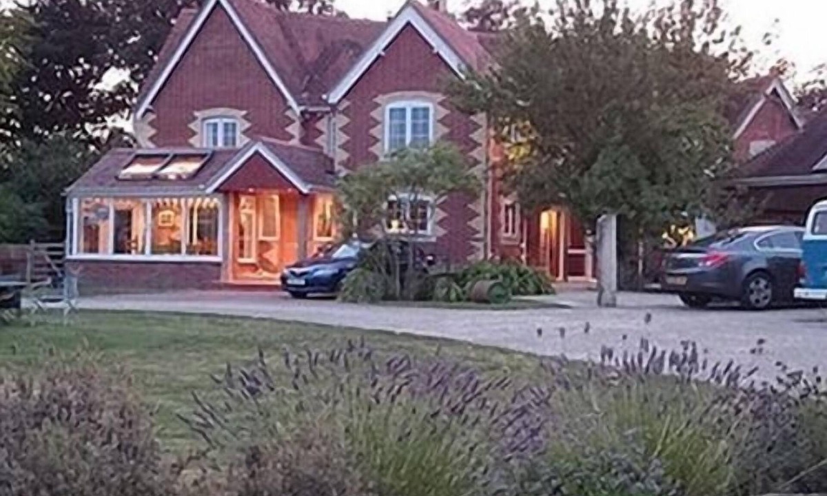 Sturminster Newton Bed & Breakfast | Manston Guest House