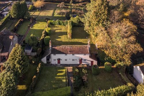 Turners Hill Apartment | Mantlemas Cottage