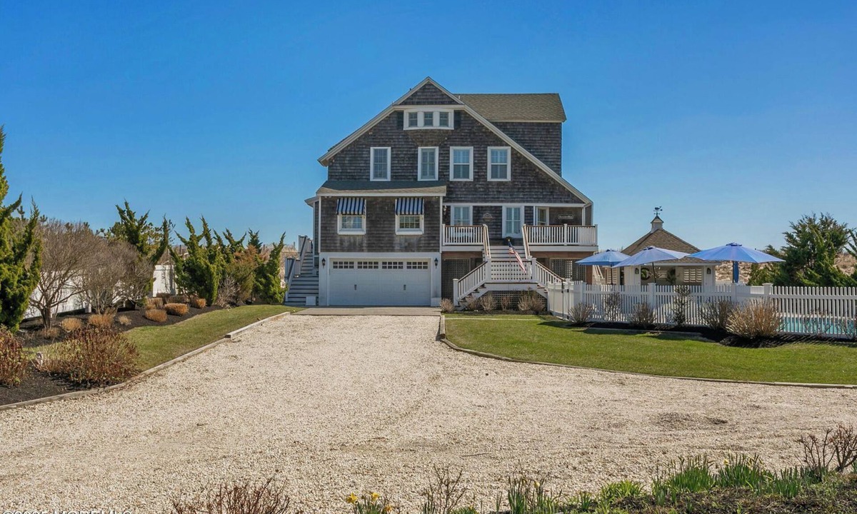 Mantoloking House | Mantoloking Beach Front Home with Pool