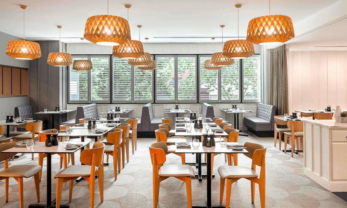 Chinatown Apartment | Mantra on Russell Melbourne