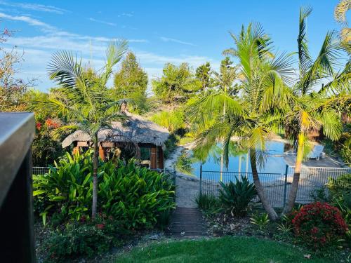 Maleny Apartment | Manuka Getaway