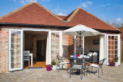 Ashford House | Maple Cottage