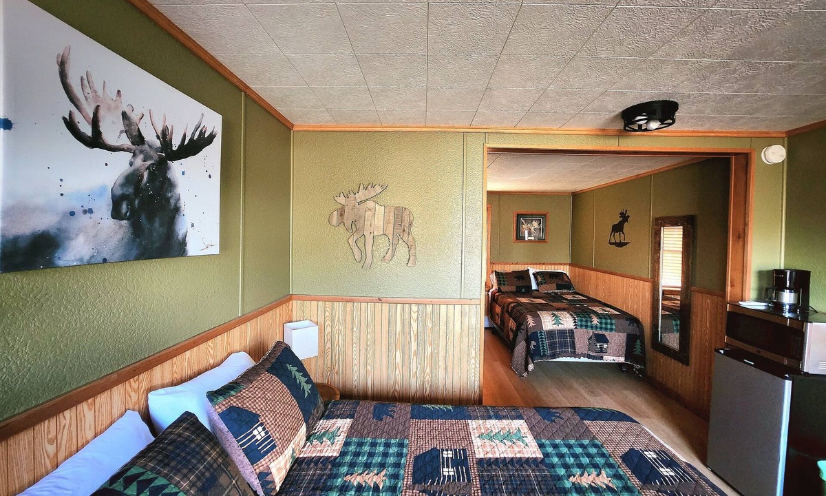 Finland Hotel | Maple Grove Lodging