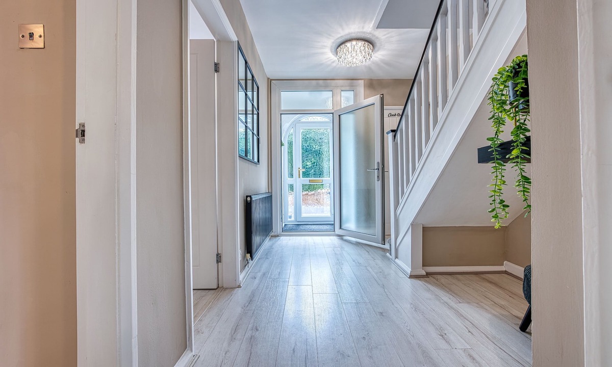 Shirley House | Maple House