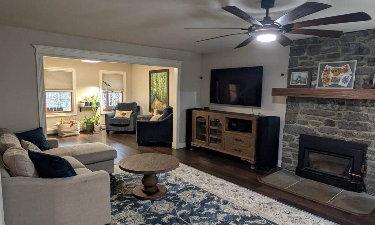 Richmond House | Maple Mountain Getaway