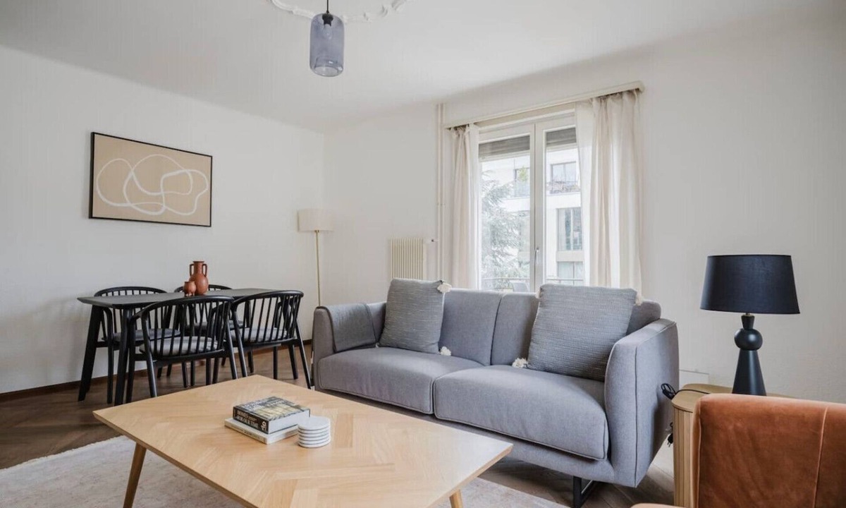 Wipkingen House | Maple Suite · Helle 2-SZ Wohnung in Wipkingen