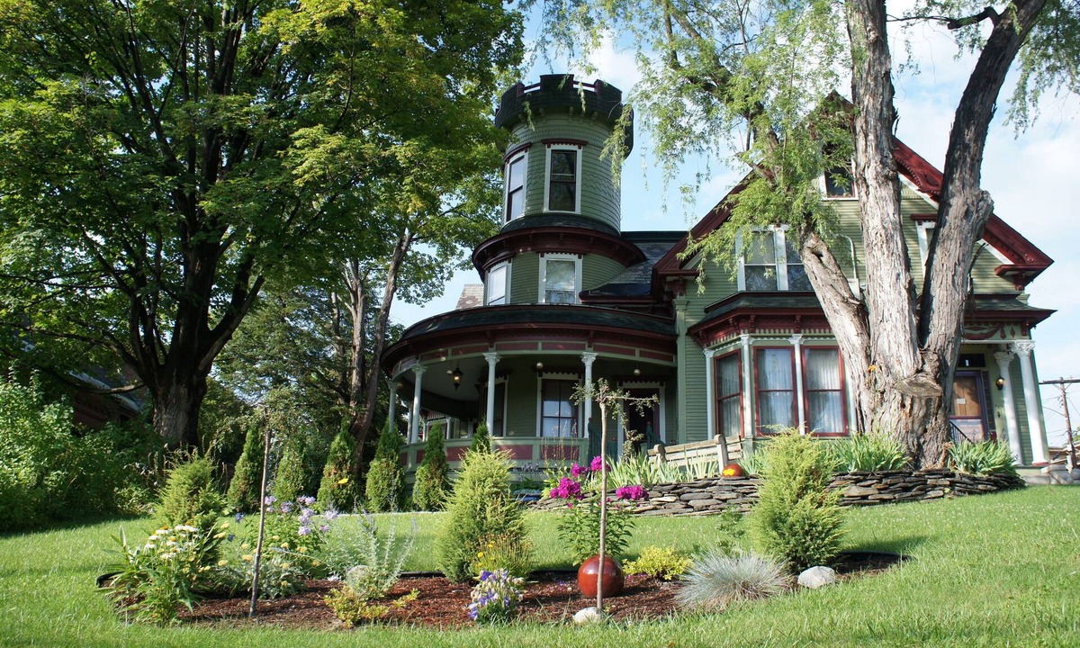 Barre Bed & Breakfast | Maplecroft Bed & Breakfast