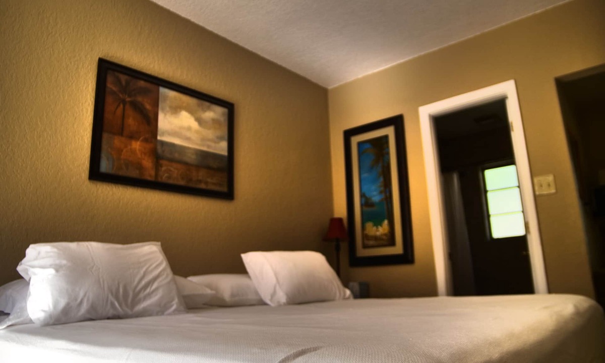 Safety Harbor Hotel | Mar Bay Motel &Suites