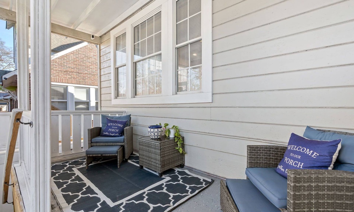 Birmingham House | Mara Retreat: Unit B: Fire Pit-Grill-Groups-Patio-Games-Ping Pong Table