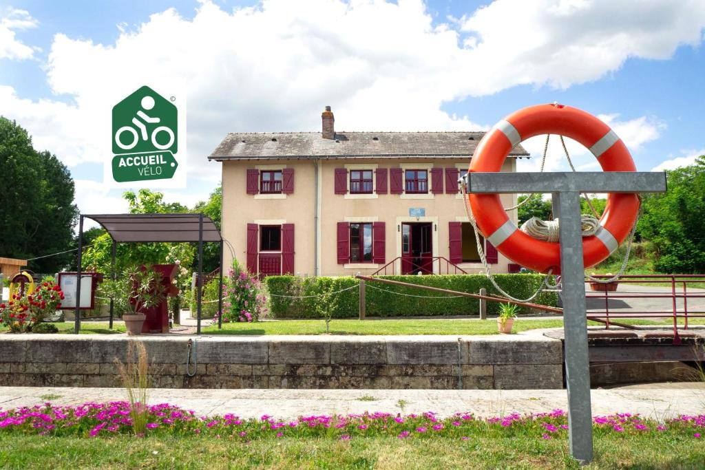 La Jaille-Yvon Hostel | MARA RIVIERE Gîte d'étape sur la Vélo Francette
