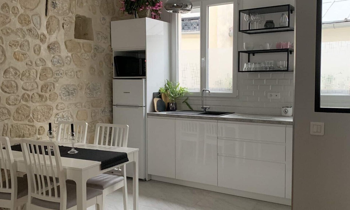 Saint-Gervais Apartment | Marais Magic - Calm & bright - Rue des Rosiers Paris 4th
