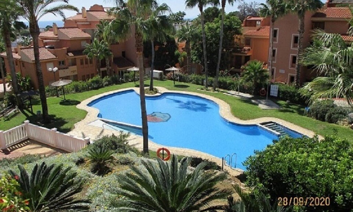 Marbella Apartment | Marbella 2 Bed 2 Bath Luxury Apartment near Cabopino