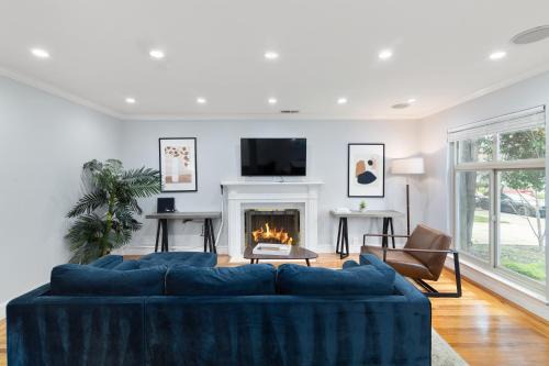 San Jose House | @ Marbella Lane - Immaculate & Cozy 3BR Home