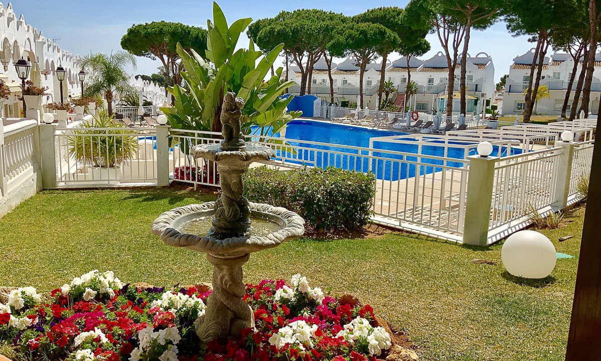 Urbanizacion Hacienda las Chapas House | Marbella Resort 3 Pool Whirlpool Sauna, Marbella, Spain