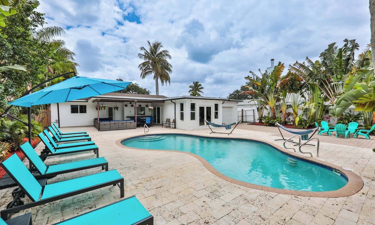 Hollywood Hills House | Marble Villa Prime Location