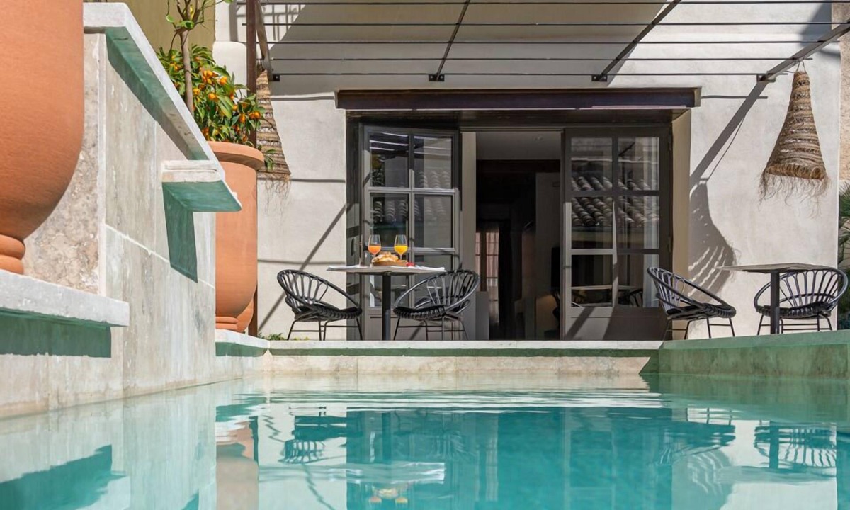 Aigues-Mortes Medieval City House | Marcelle en Camargue