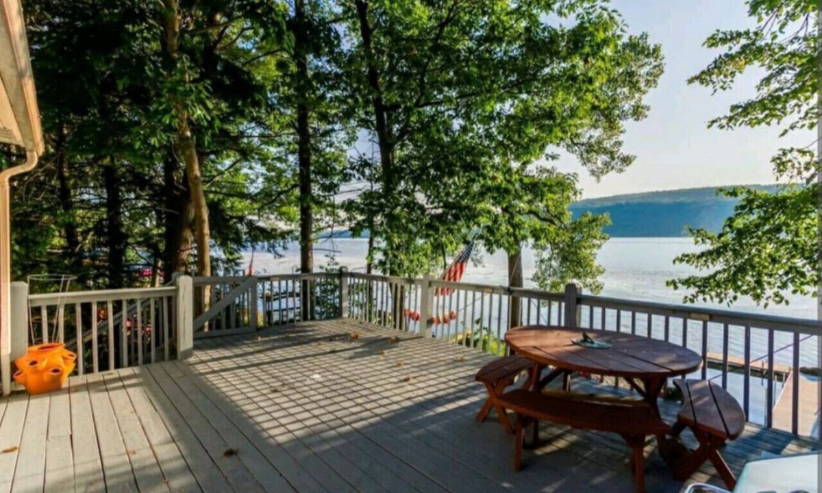 Honeoye Cottage | Margaritaville Way on Honeoye Lake