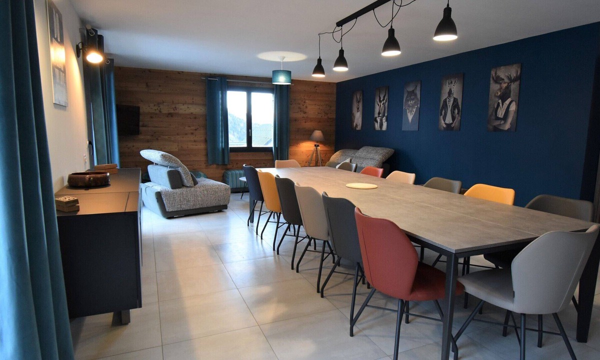 Vaujany Apartment | MARGUERITE 2 - Four Bedroom Apartment, Sleeps 14