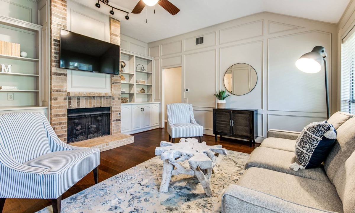 Carrollton House | Maria's Secret Garden