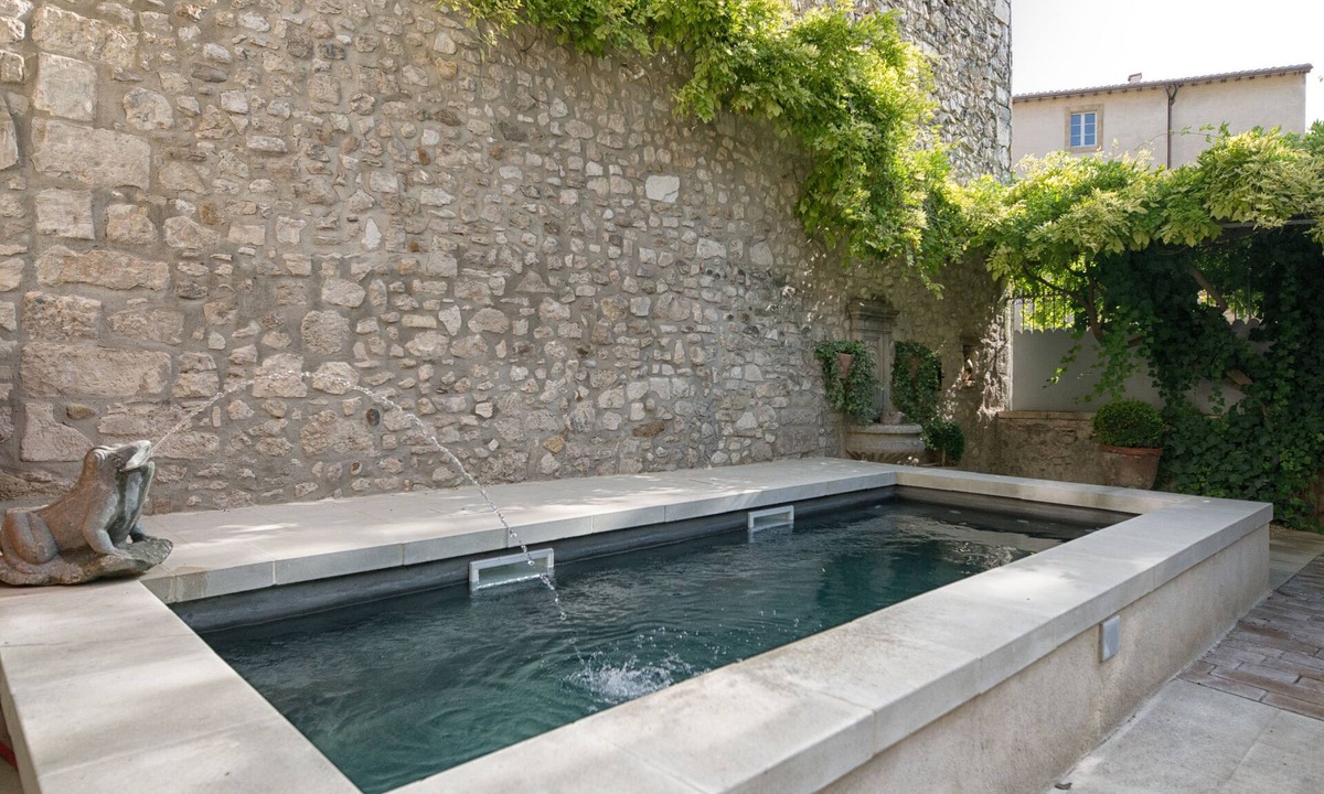 Pernes-les-Fontaines House | Marie-Charlotte's time