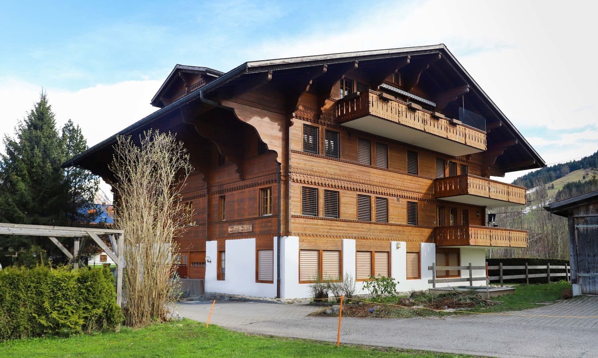 Saanen Apartment | Marie-Soleil by Interhome