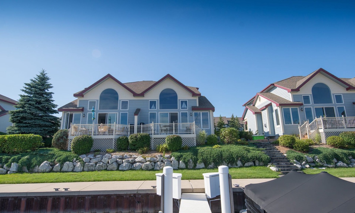 Manistee Condo | Marina Condo at Lake Michigan