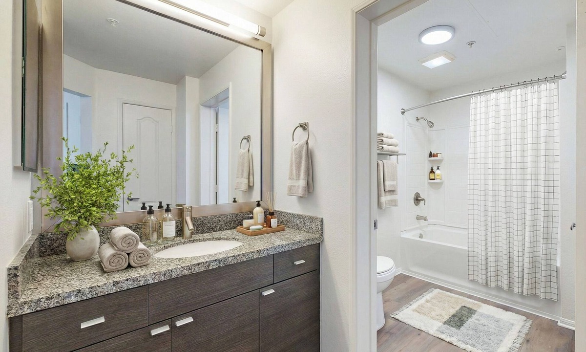 Del Rey Apartment | Marina Del Rey Getaway - Close To Venice Beach