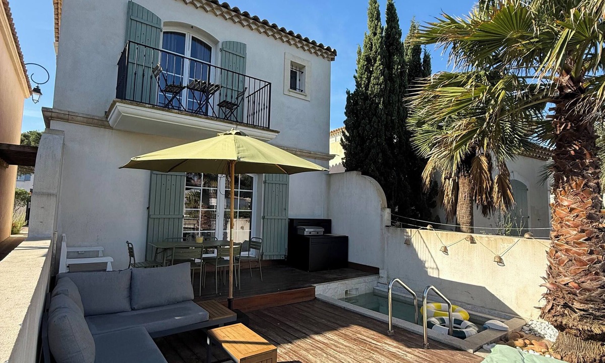 Aigues-Mortes House | Marina des remparts